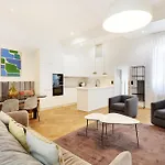 Pick A Flat\'S Apartment In Louvre - Rue Saint-Hyacinthe